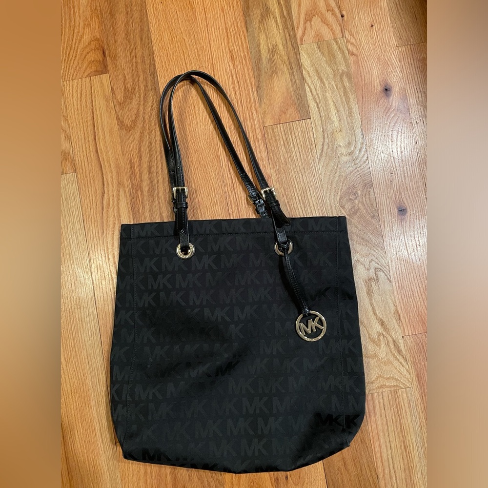 Michael Kors tote bag